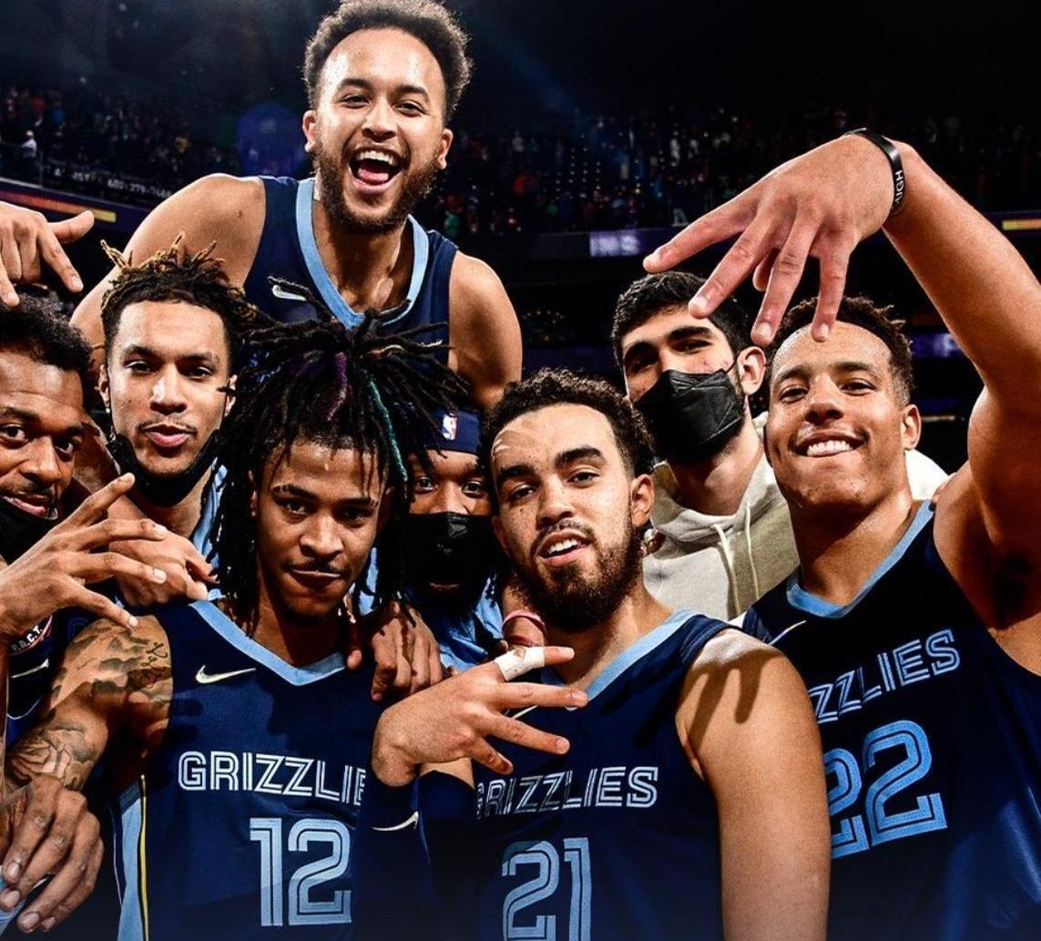 快船主场击败开拓者,保罗39分 快船主场击败开拓者,保罗39分