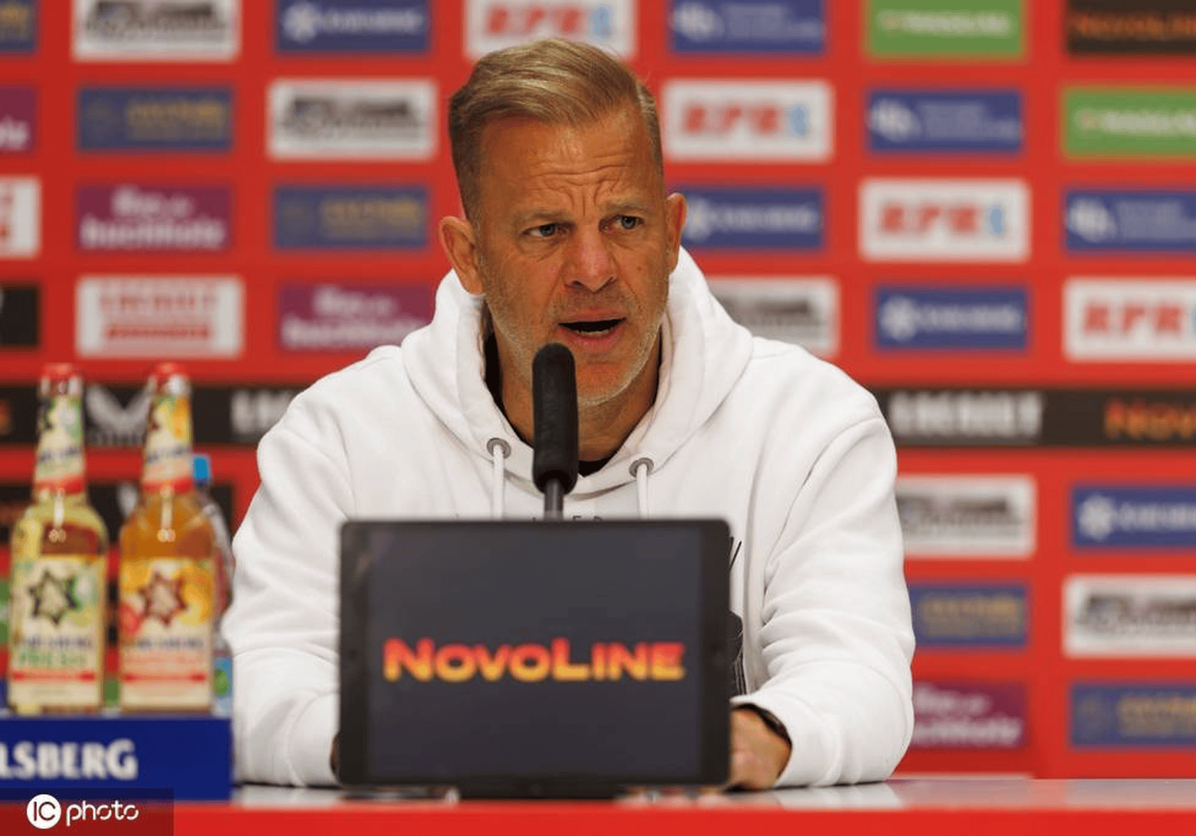 熊猫体育中国App-包含凯泽斯劳滕队喜获一场胜利，稳住联赛排名的词条