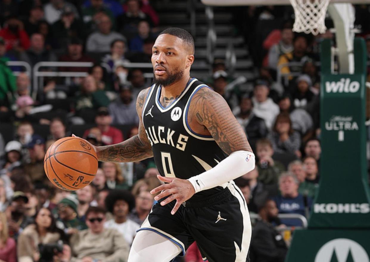 快船横扫雄鹿B队,福克斯打破历史纪录 快船横扫雄鹿B队,福克斯打破历史纪录