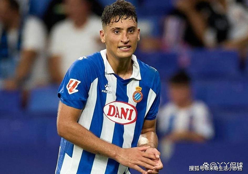 瓦伦西亚球员团结获得关键胜利