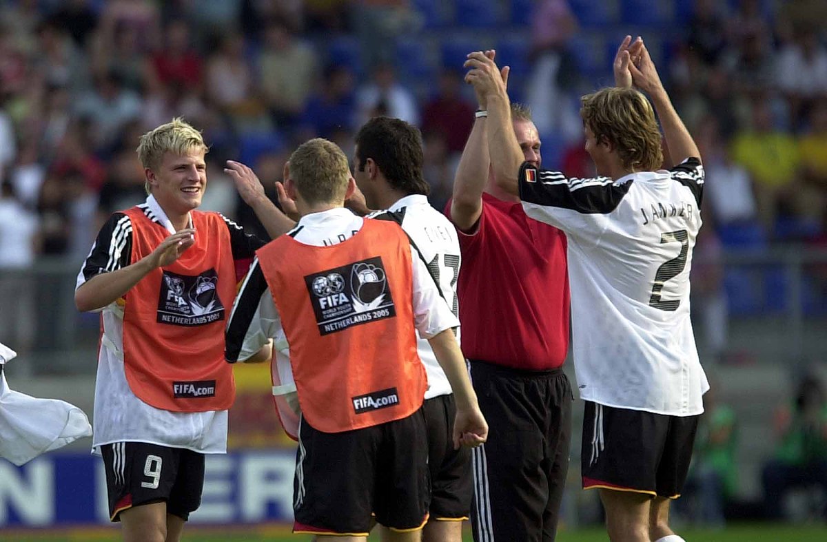 关于荷兰国家队轻松晋级，零封对手晋级欧国联的信息